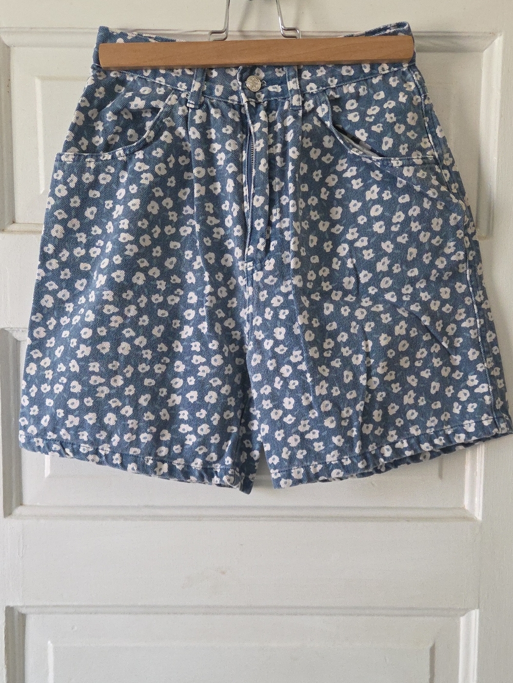 Girls' Light Blue Floral Denim Shorts